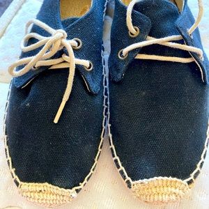 Black and Tan soludos espadrilles